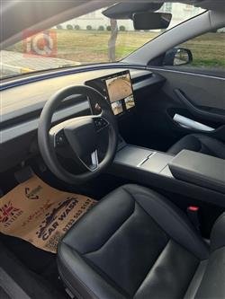 تێسلا مۆدێل 3